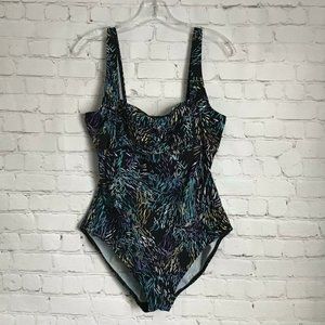 Calvin Klein One Piece Swimsuit Shirred Front Panel Built in Bra Large